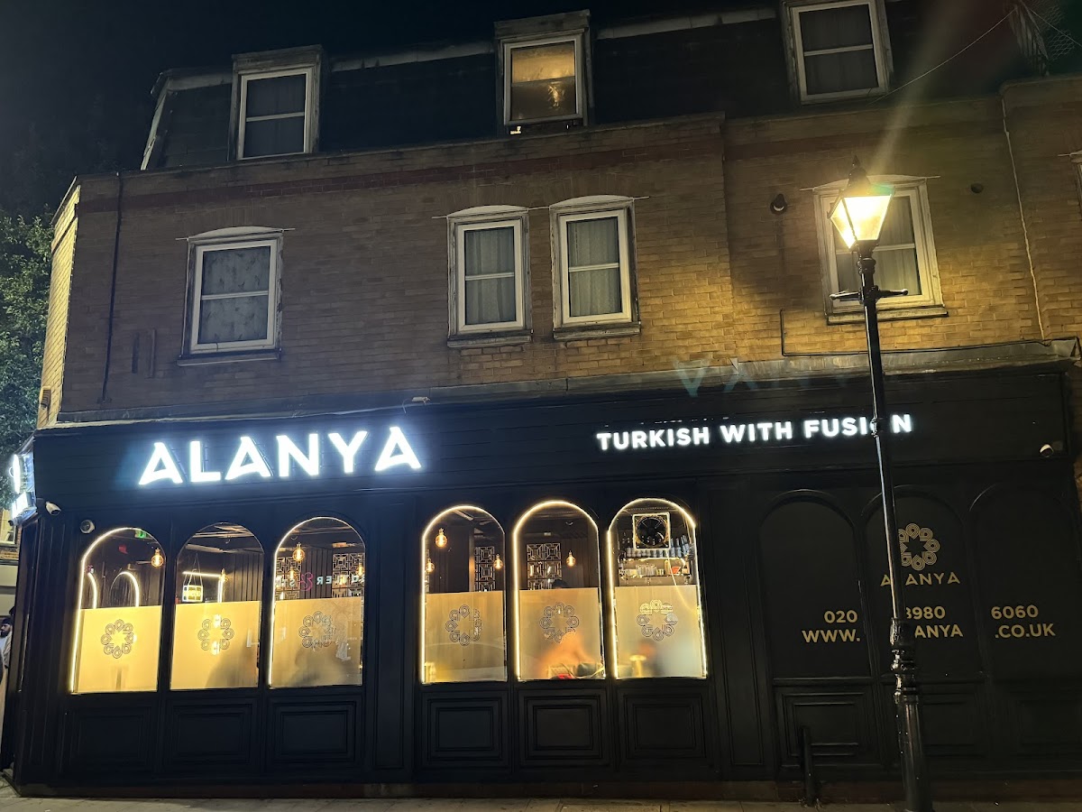 Alanya turkish with fusion - turkish restaurant in 510A Roman Rd, London