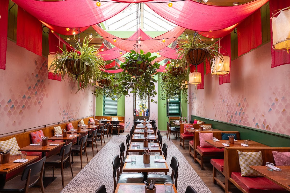 Cinnamon Bazaar - indian restaurant in 28 Maiden Ln, London