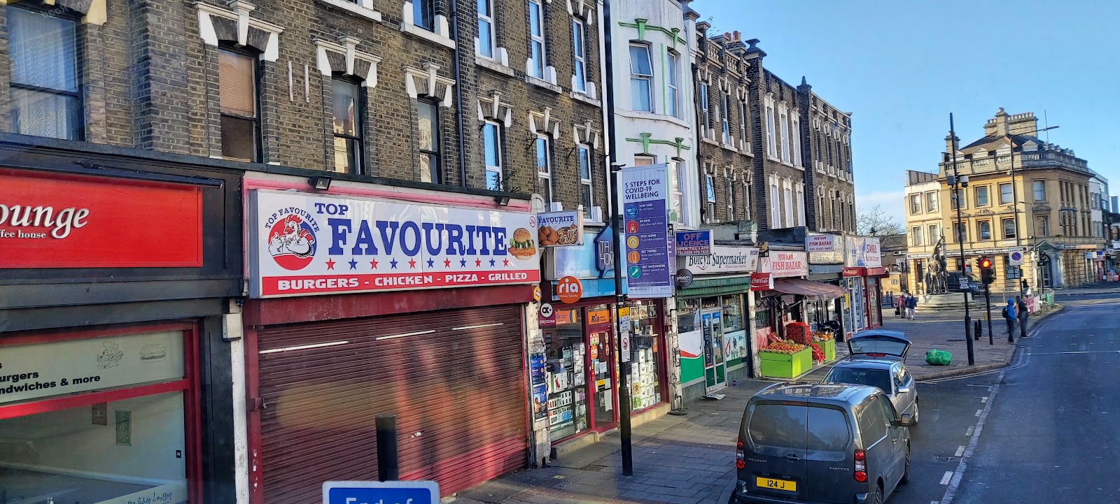 De Cafe Lounge & De biryani Lounge - indian