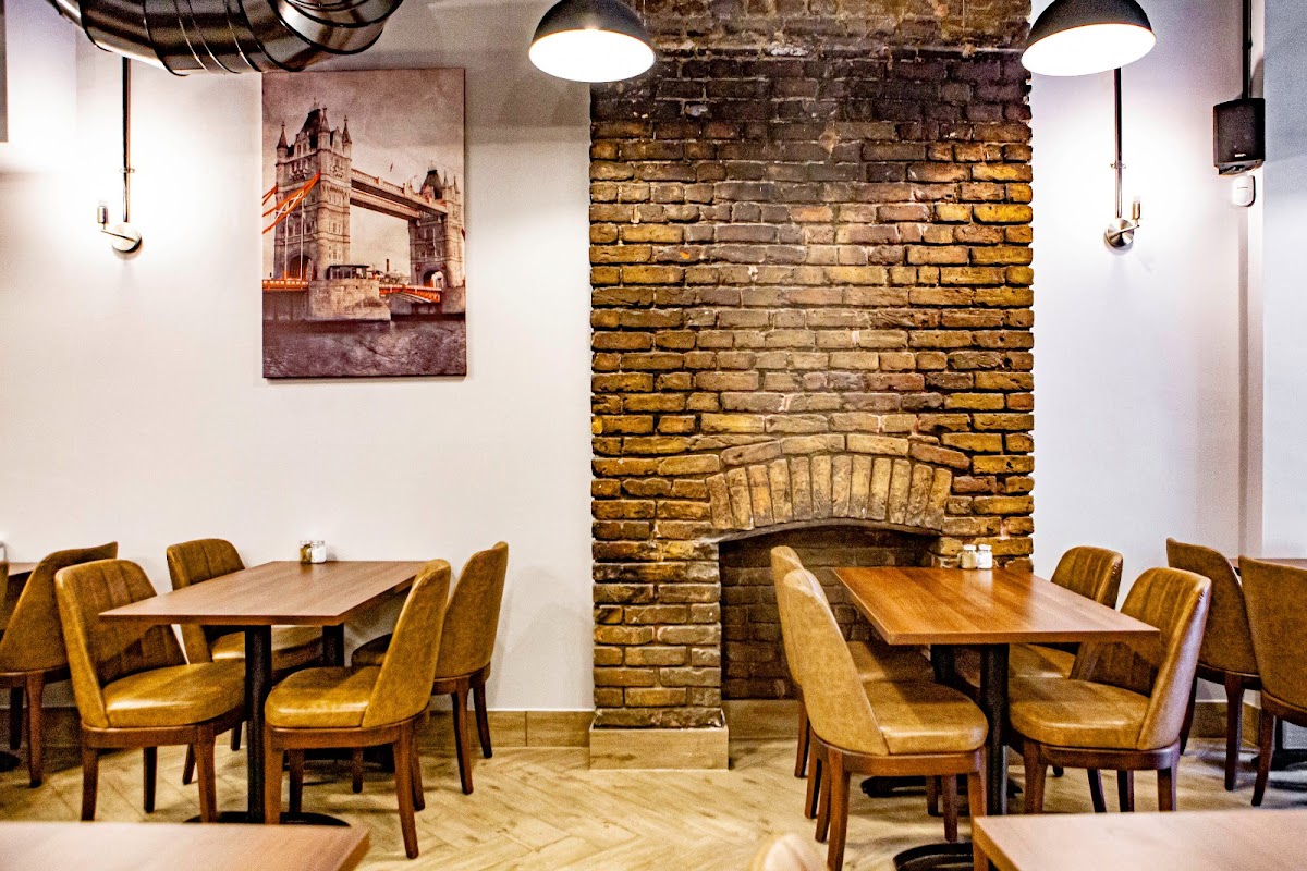 Fes Restaurant - turkish restaurant in 210 Walworth Rd, London