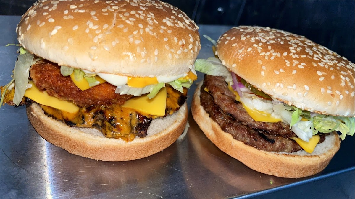 Flippin Grill - british restaurant in Havering