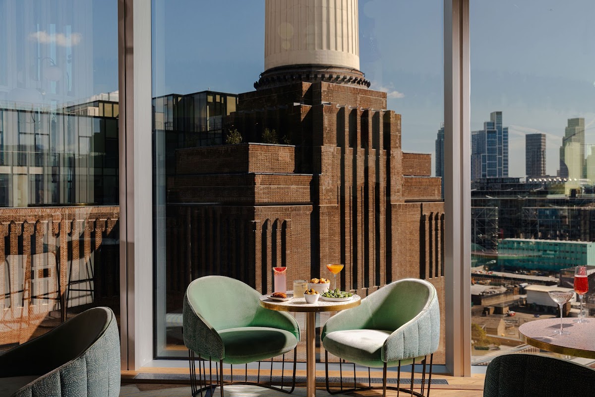 JOIA Restaurant, Bar & Rooftop