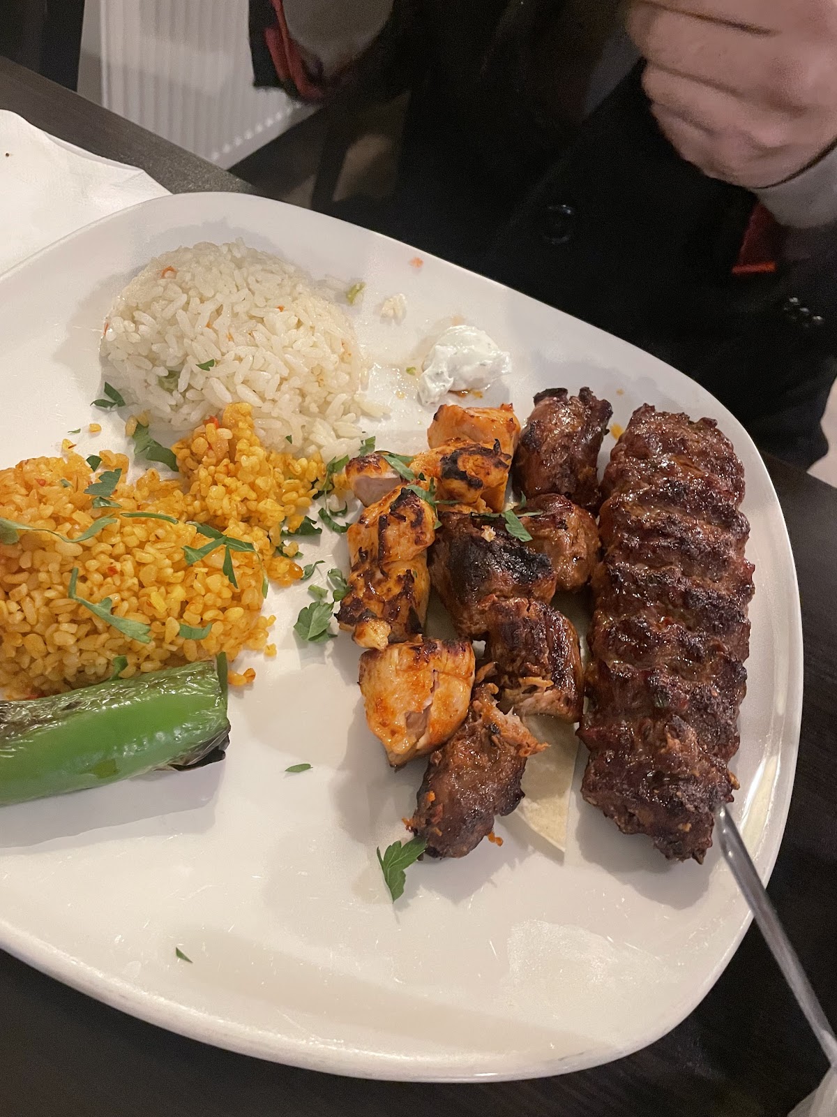 Kervan Saray - turkish restaurant in Havering