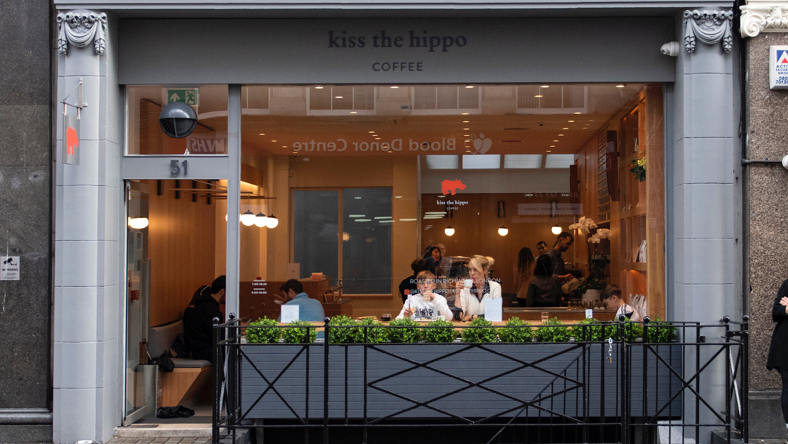 Kiss the Hippo Coffee - mediterranean