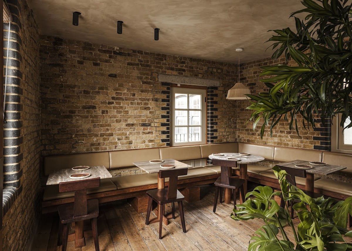 Kolae - thai restaurant in 6 Park St, London