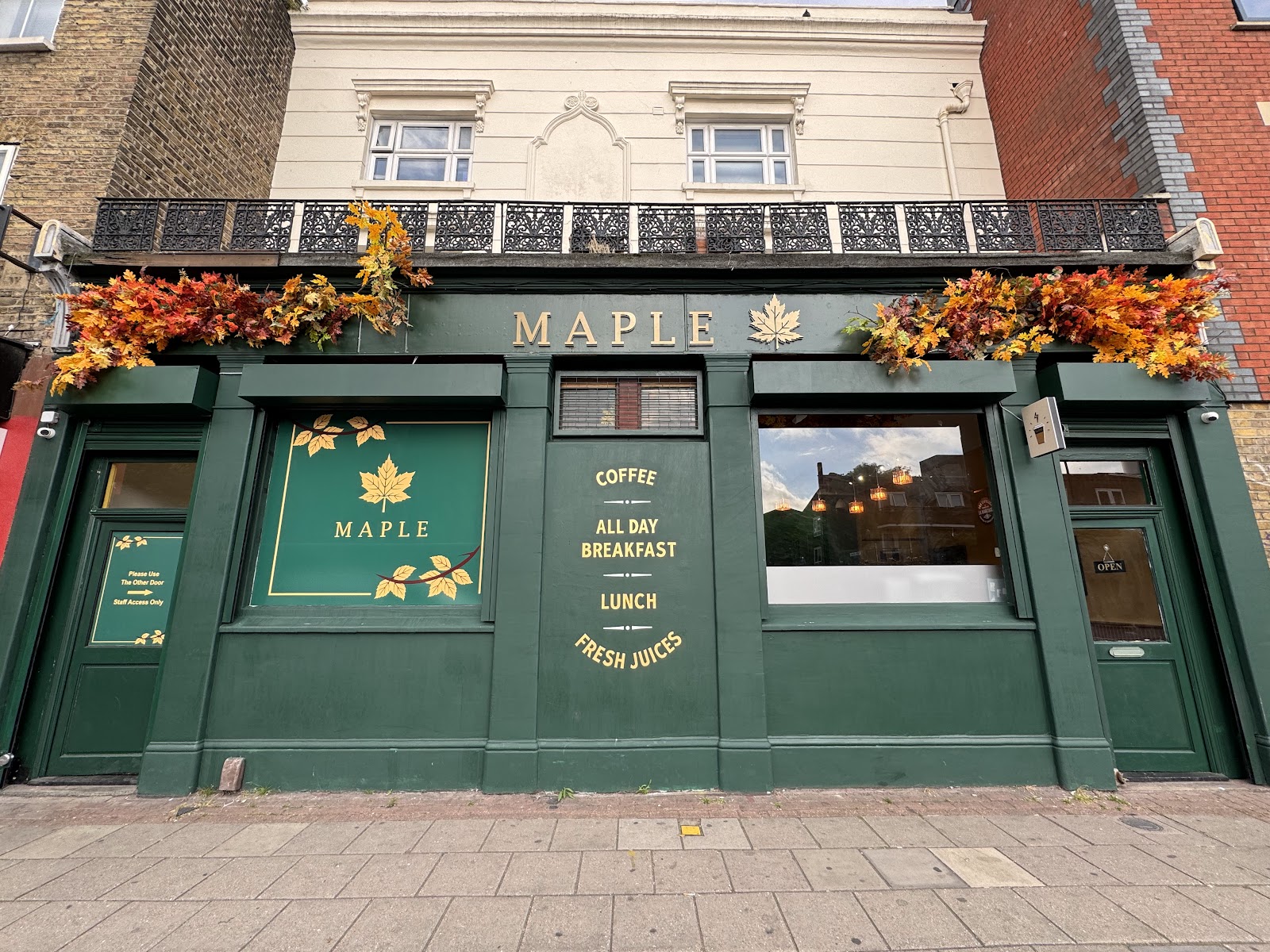 Maple Brunch Cafe - british