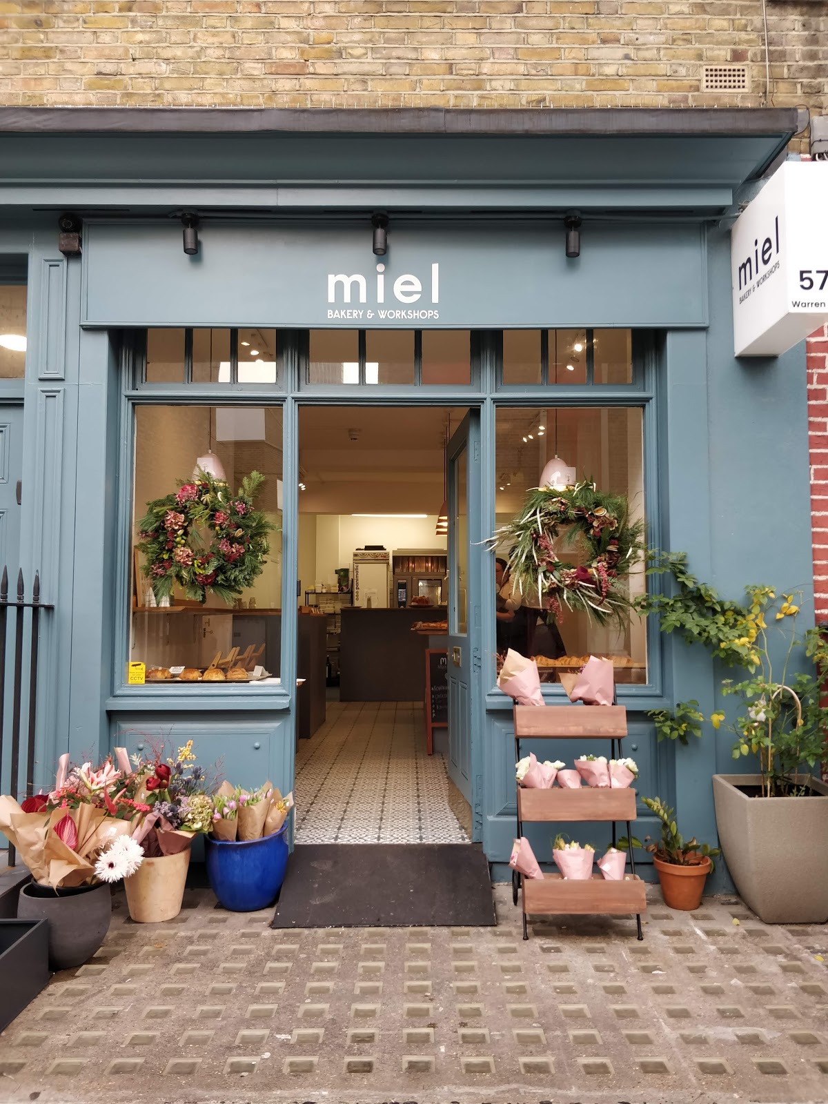 Miel Bakery