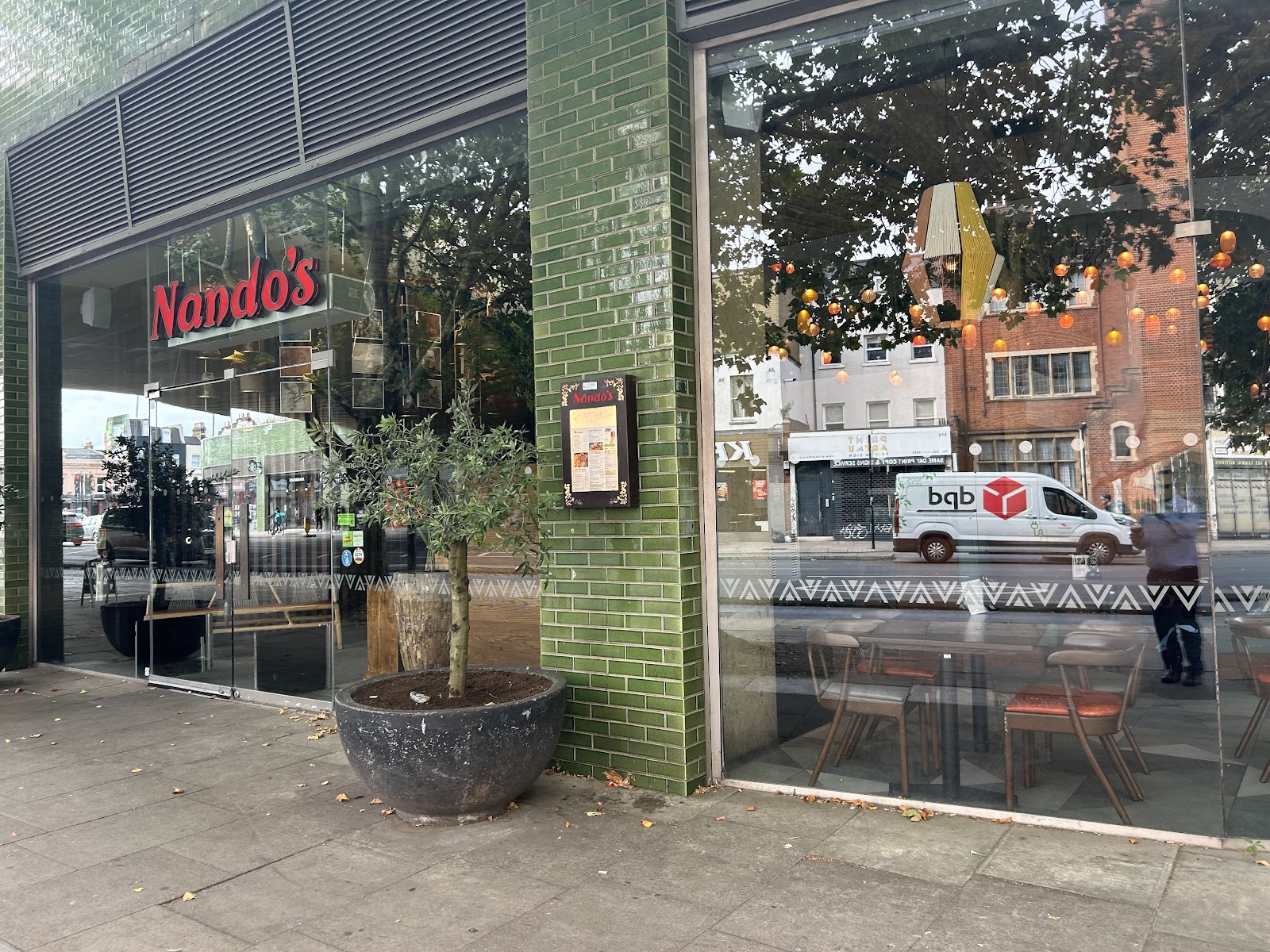 Nando's Mile End - british