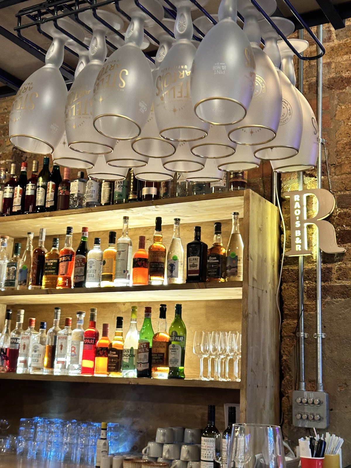 Rao's Bar & Restaurant