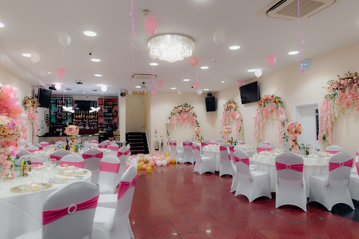 restaurant favorit - modern-european restaurant in Redbridge