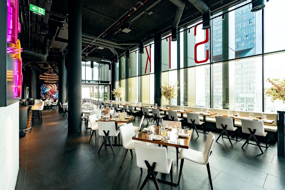 STK Steakhouse – Stratford - american restaurant in Central London