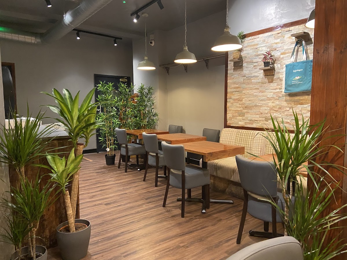 Tofu vegan Spitalfields - modern-european restaurant in Central London